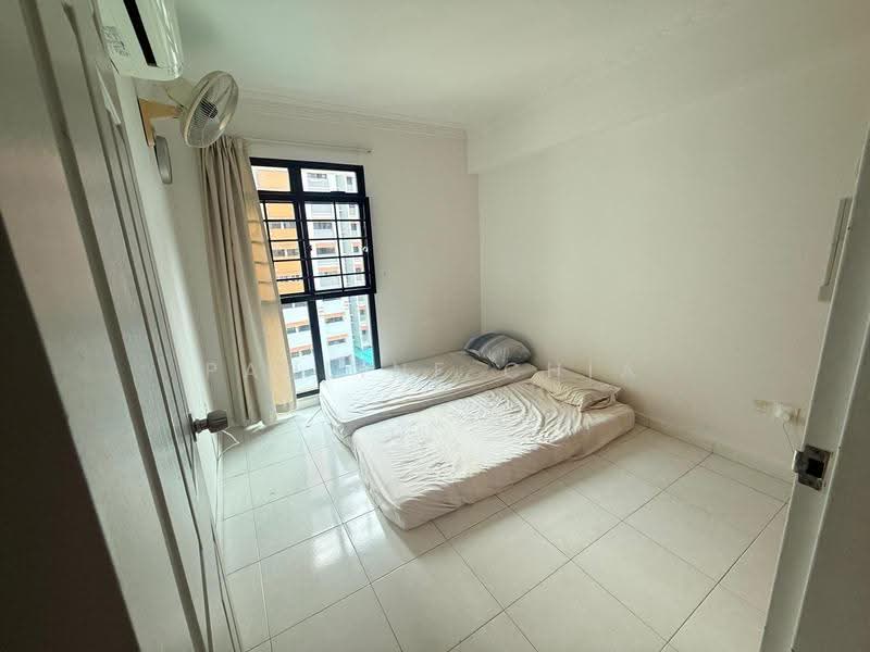 683C Jurong West Street 64, 683C Jurong West Street 64, Boon Lay / Jurong / Tuas, 3 Bedrooms, 1,001 sqft, HDB Flat For Sale, by Pauline Chia, 500247384 - Bedroom - PropertyGuru.com.sg