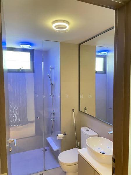 Vue 8 Residence, Pasir Ris Heights, Pasir Ris / Tampines, 2 Bedrooms, 904 sqft, Condominium For Rent, by Peter Ng, 500247389 - Bathroom - PropertyGuru.com.sg