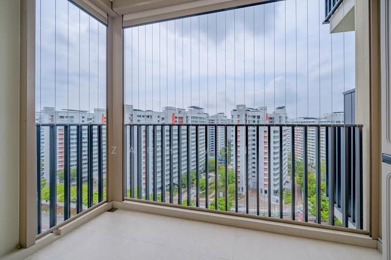 Sengkang Grand Residences, 74 Compassvale Bow, Hougang / Punggol / Sengkang, 3 Bedrooms, 936 sqft, Condominium For Sale, by Zach Wong, 500247392 - Balcony - PropertyGuru.com.sg