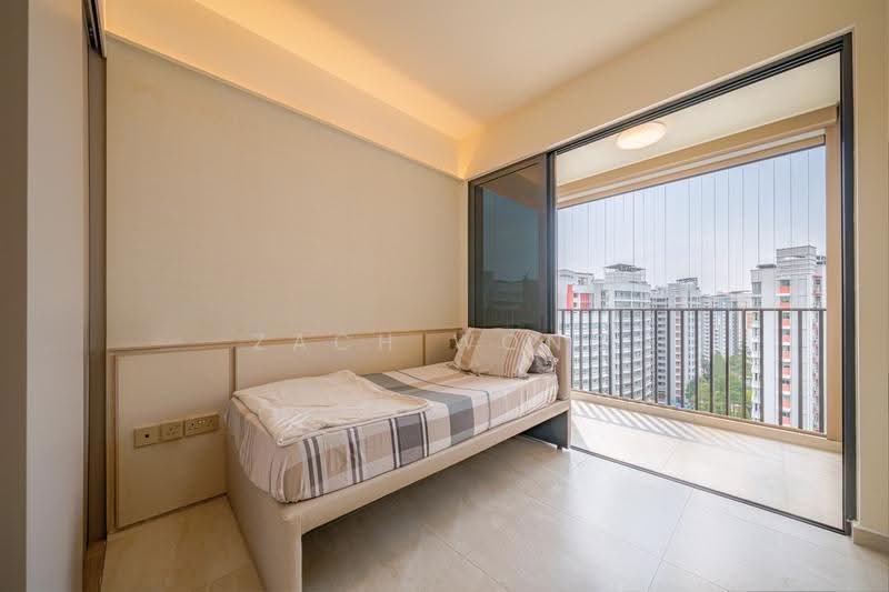 Sengkang Grand Residences, 74 Compassvale Bow, Hougang / Punggol / Sengkang, 3 Bedrooms, 936 sqft, Condominium For Sale, by Zach Wong, 500247392 - Bedroom - PropertyGuru.com.sg