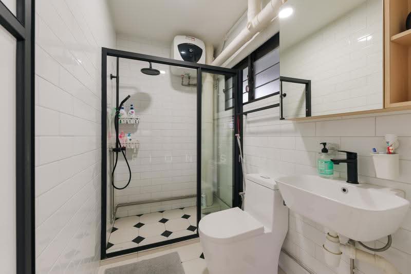511 Serangoon North Avenue 4, 511 Serangoon North Avenue 4, Hougang / Punggol / Sengkang, 4 Bedrooms, 1,303 sqft, HDB Flat For Sale, by Fion Sng, 500247400 - Bathroom - PropertyGuru.com.sg