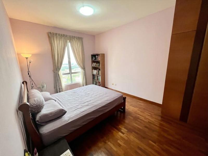 Yishun Emerald, 20 Canberra Drive, Sembawang / Yishun, 2 Bedrooms, 1,023 sqft, Condominium For Sale, by Clara Lian, 500247404 - Bedroom - PropertyGuru.com.sg