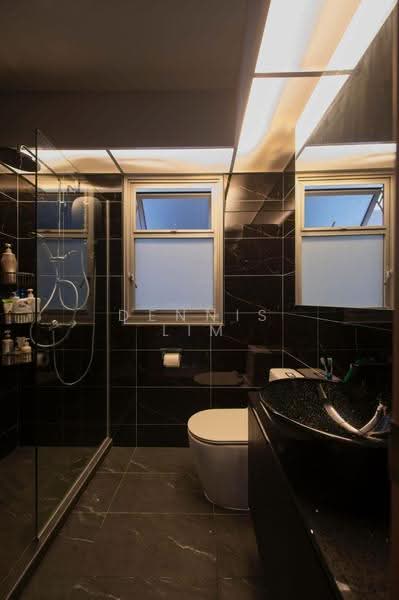 229B Sumang Lane, 229B Sumang Lane, Hougang / Punggol / Sengkang, 3 Bedrooms, 1,001 sqft, HDB Flat For Sale, by Dennis Lim, 500247411 - Bathroom - PropertyGuru.com.sg