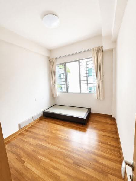 The Tessarina, 20 Wilby Road, Tanglin / Holland / Bukit Timah, 2 Bedrooms, 990 sqft, Condominium For Sale, by Li Shihui, 500247412 - Bedroom - PropertyGuru.com.sg