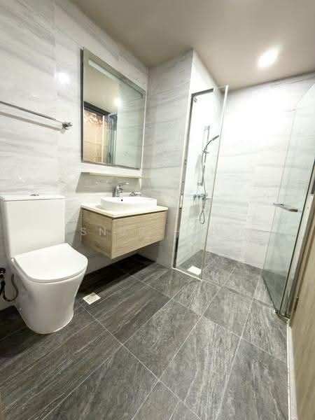 The Alps Residences, 117 Tampines Street 86, Pasir Ris / Tampines, 2 Bedrooms, 650 sqft, Condominium For Rent, by Isnur Heng, 500247421 - Bathroom - PropertyGuru.com.sg