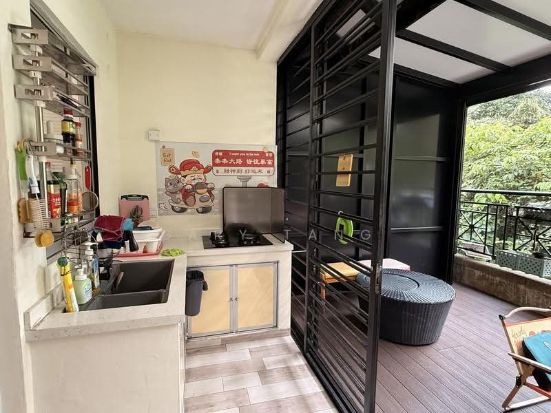 Kismis place, Clementi Park / Upper Bukit Timah, 7 Bedrooms, 2,500 sqft, Cluster House For Rent, by Gary Tang, 500247436 - PropertyGuru.com.sg
