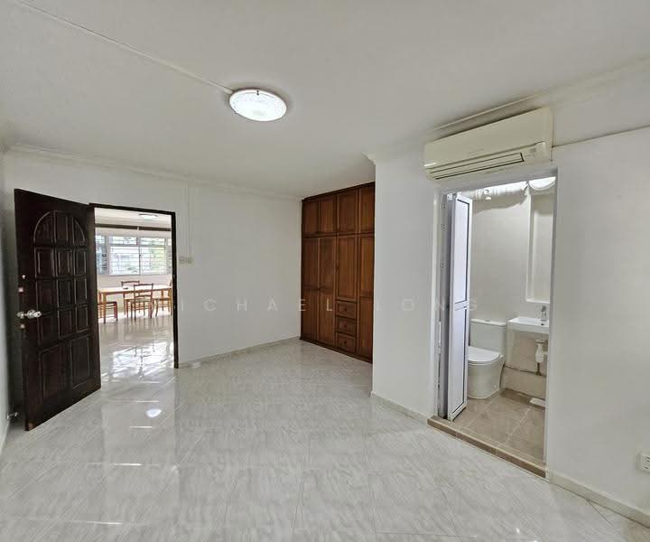 861 Woodlands Street 83, 861 Woodlands Street 83, Admiralty / Woodlands, 3 Bedrooms, 1,335 sqft, HDB Flat For Sale, by Michael Long, 500247472 - Bathroom - PropertyGuru.com.sg