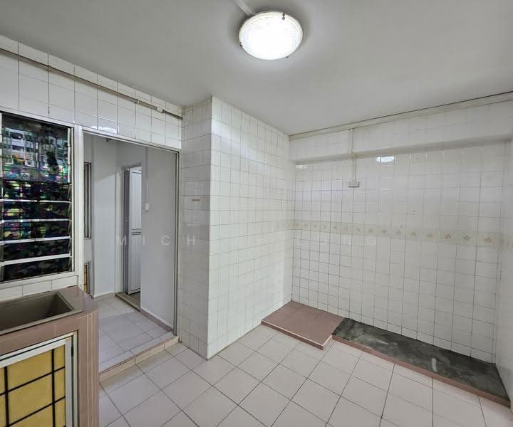 861 Woodlands Street 83, 861 Woodlands Street 83, Admiralty / Woodlands, 3 Bedrooms, 1,335 sqft, HDB Flat For Sale, by Michael Long, 500247472 - Kitchen - PropertyGuru.com.sg