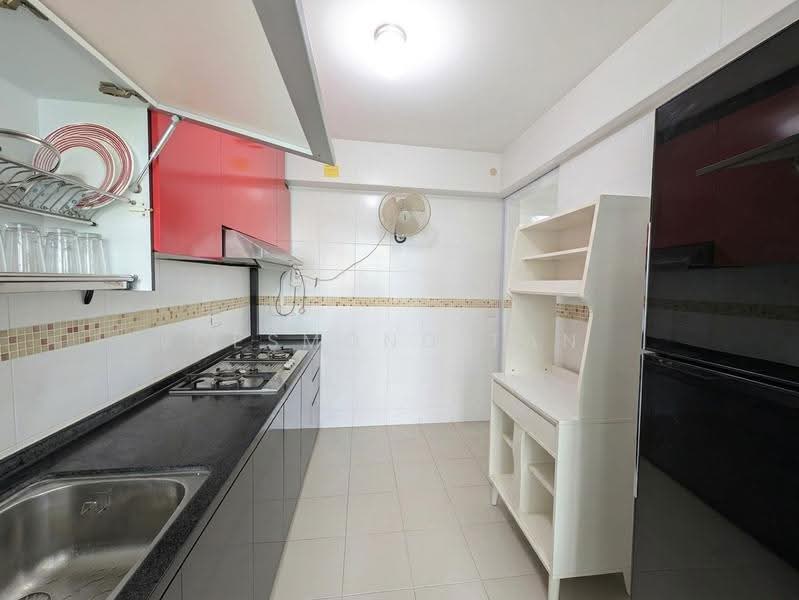 590A Montreal Link, 590A Montreal Link, Sembawang / Yishun, 2 Bedrooms, 732 sqft, HDB Flat For Rent, by Desmond Tan, 500247473 - Kitchen - PropertyGuru.com.sg