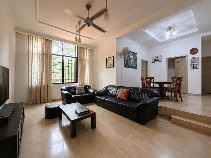 Peirce View, 557 Upper Thomson Road, Ang Mo Kio / Bishan / Thomson, 3 Bedrooms, 1,281 sqft, Condominium For Sale, by Zachar Oh, 500247477 - Living Room - PropertyGuru.com.sg