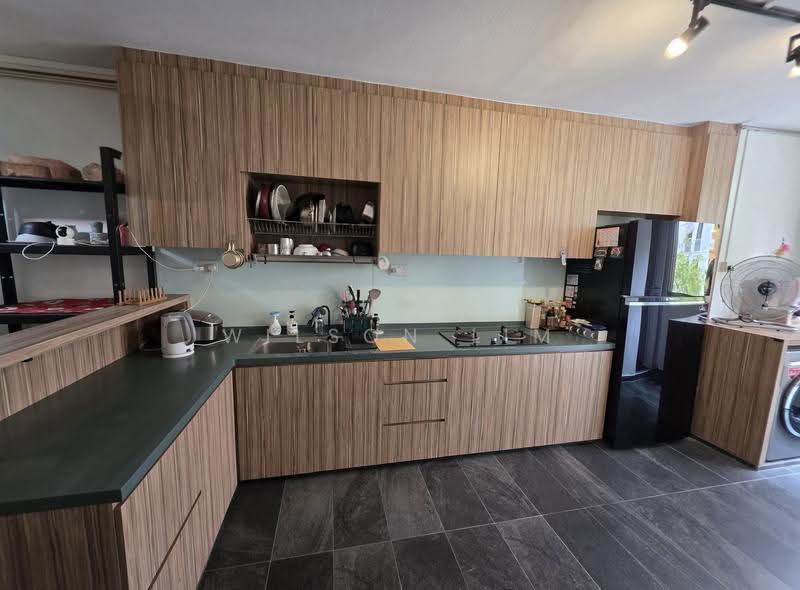 825 Yishun Street 81, 825 Yishun Street 81, Sembawang / Yishun, 2 Bedrooms, 73 sqft, HDB Flat For Sale, by Wilson Lim, 500247483 - Kitchen - PropertyGuru.com.sg