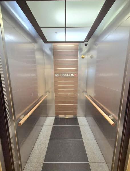 fitted condition own door unit at macpherson!, fitted condition unit at macpherson!, Macpherson / Potong Pasir, 1,302 sqft, Light Industrial (B1) For Rent, by Joel Yong, 500247489 - CommercialGuru.com.sg