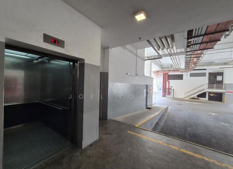 fitted condition own door unit at macpherson!, fitted condition unit at macpherson!, Macpherson / Potong Pasir, 1,302 sqft, Light Industrial (B1) For Rent, by Joel Yong, 500247489 - CommercialGuru.com.sg