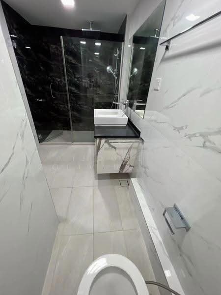 Tan Tong Meng Tower, 370 Thomson Road, Newton / Novena, Room Rental, 100 sqft, Condominium For Rent, by ling, 500247491 - Bathroom - PropertyGuru.com.sg