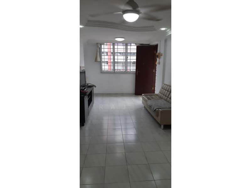 243 Tampines Street 21, 243 Tampines Street 21, Pasir Ris / Tampines, 2 Bedrooms, 735 sqft, HDB Flat For Rent, by Raj ., 500247492 - Living Room - PropertyGuru.com.sg