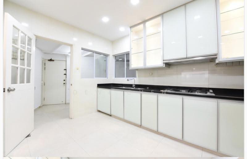 Regency Park, 3 Nathan Road, Tanglin / Holland / Bukit Timah, 4 Bedrooms, 3,650 sqft, Condominium For Rent, by Dewi Chen, 500247496 - PropertyGuru.com.sg