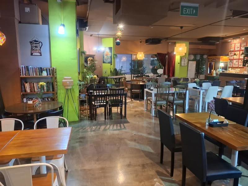 Orchard Towers, 400 Orchard Road, Orchard / River Valley, 2,350 sqft, Food & Beverage For Rent, by Tracey Ng, 500247503 - Interior - CommercialGuru.com.sg
