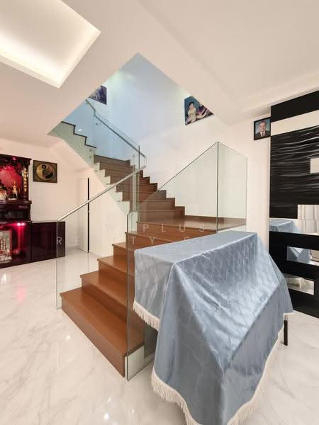 Sembawang | Freehold landed, Sembawang / Yishun, 5 Bedrooms, 4,200 sqft, Semi-Detached House For Sale, by Clayden, 500247509 - Interior - PropertyGuru.com.sg
