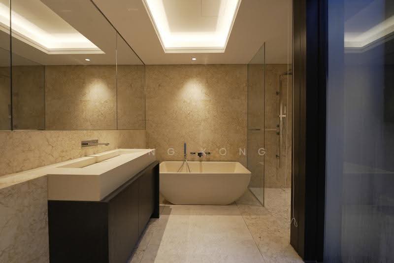 The Green Collection, Harbourfront / Telok Blangah, 5 Bedrooms, 5,845 sqft, Cluster House For Sale, by King Kong, 500247516 - Bathroom - PropertyGuru.com.sg