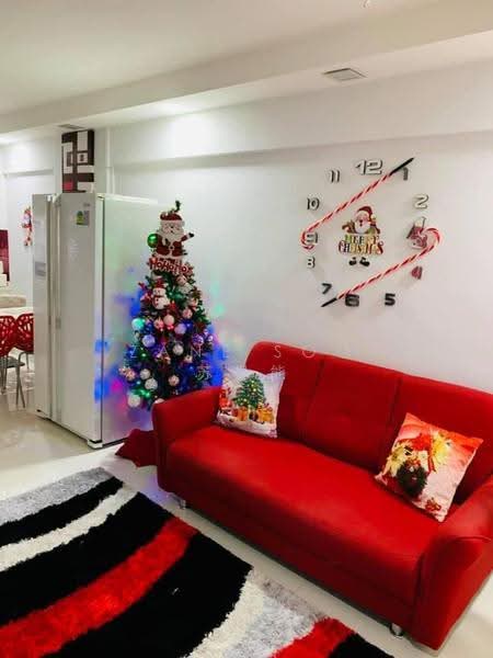 575 Ang Mo Kio Avenue 10, 575 Ang Mo Kio Avenue 10, Ang Mo Kio / Bishan / Thomson, 2 Bedrooms, 721 sqft, HDB Flat For Rent, by Zane Soo 苏昱能, 500247522 - Living Room - PropertyGuru.com.sg