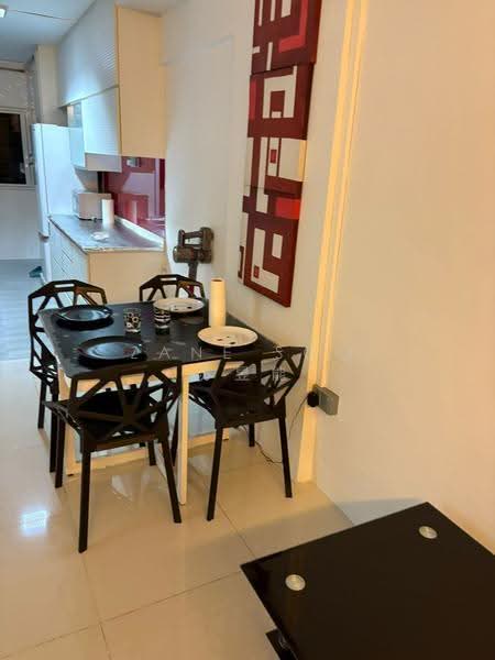 575 Ang Mo Kio Avenue 10, 575 Ang Mo Kio Avenue 10, Ang Mo Kio / Bishan / Thomson, 2 Bedrooms, 721 sqft, HDB Flat For Rent, by Zane Soo 苏昱能, 500247522 - Kitchen - PropertyGuru.com.sg