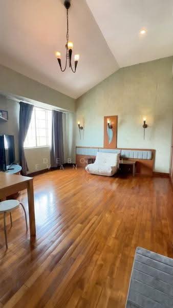 Upper changi road north, Mariam Wy/ Jln Mariam/ Jln Kelempong, Changi Airport / Changi Village, 5 Bedrooms, 1,730 sqft, Terraced House For Sale, by Deborah Evangeline Gan, 500247533 - Bedroom - PropertyGuru.com.sg