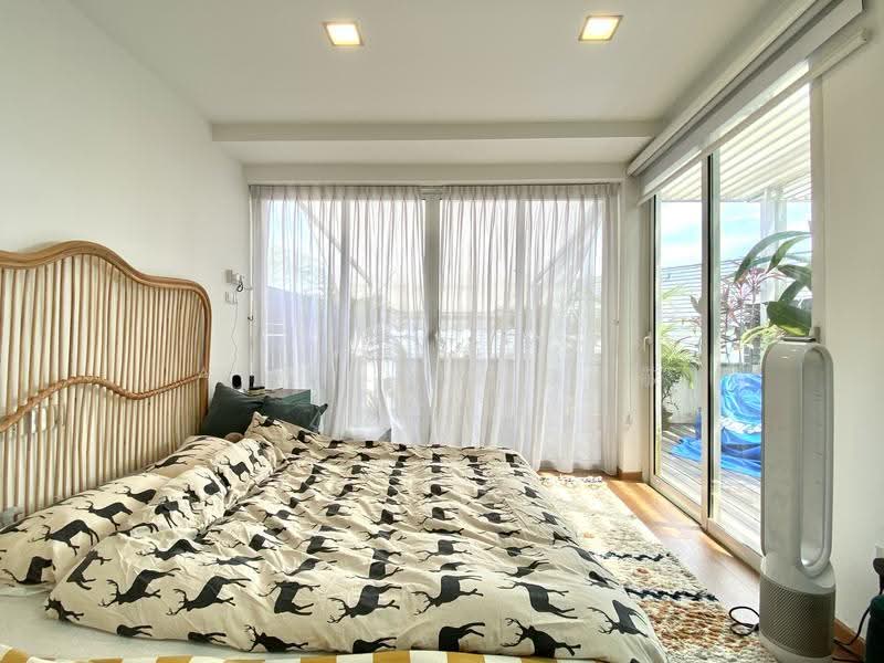 The Greenwood, 205A Greenwood Avenue, Newton / Novena, 5 Bedrooms, 3,025 sqft, Cluster House For Sale, by Alan Lai 赖家敬, 500247546 - Bedroom - PropertyGuru.com.sg