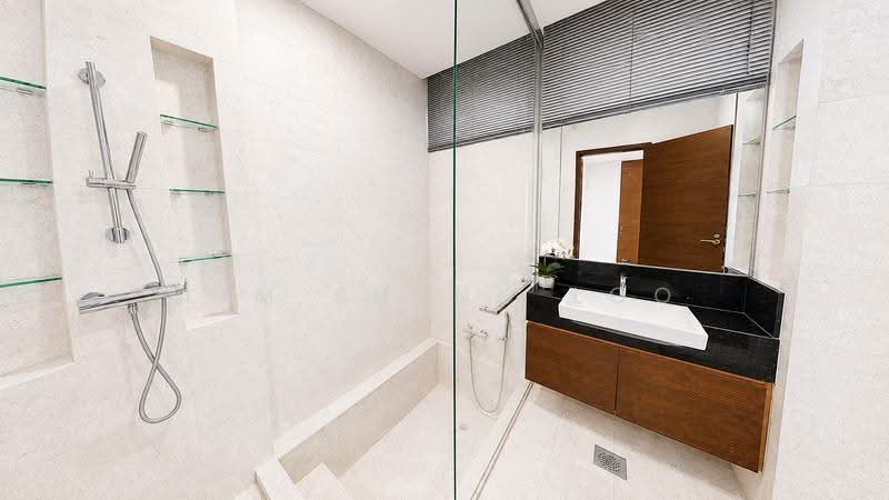 MEYER ROAD, MEYER ROAD, East Coast / Marine Parade, 5 Bedrooms, 6,400 sqft, Bungalow House For Rent, by Lim Sheng Loo, 500247582 - Bathroom - PropertyGuru.com.sg