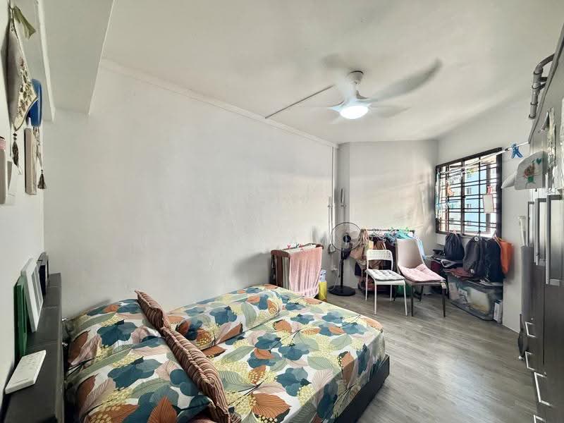 262B Compassvale Street, 262B Compassvale Street, Hougang / Punggol / Sengkang, 4 Bedrooms, 1,399 sqft, HDB Flat For Sale, by Fatin Amira, 500247584 - Bedroom - PropertyGuru.com.sg