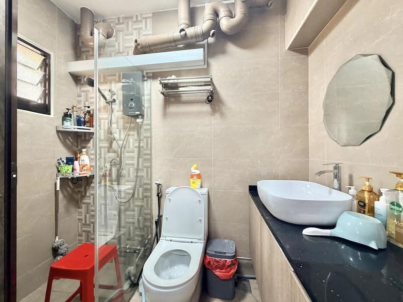 262B Compassvale Street, 262B Compassvale Street, Hougang / Punggol / Sengkang, 4 Bedrooms, 1,399 sqft, HDB Flat For Sale, by Fatin Amira, 500247584 - Bathroom - PropertyGuru.com.sg