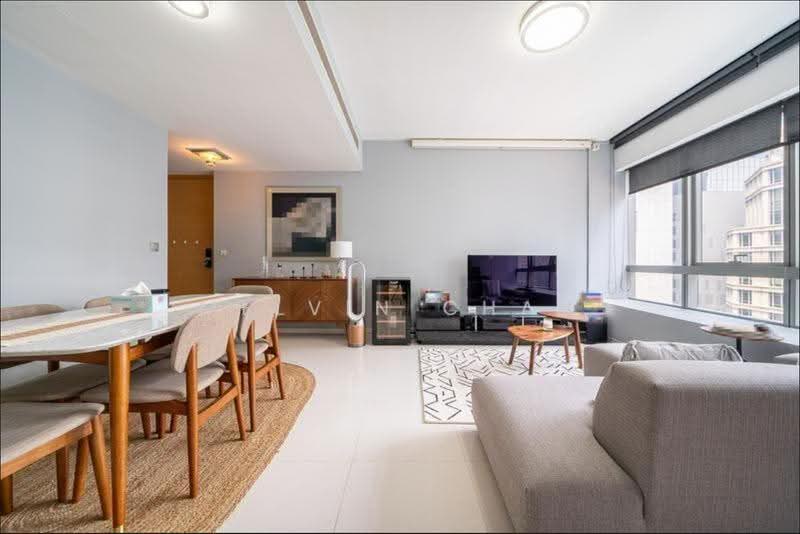 One Shenton, 1 Shenton Way, Boat Quay / Raffles Place / Marina, 1 Bedroom, 850 sqft, Condominium For Rent, by Melvin Chan, 500247590 - Living Room - PropertyGuru.com.sg