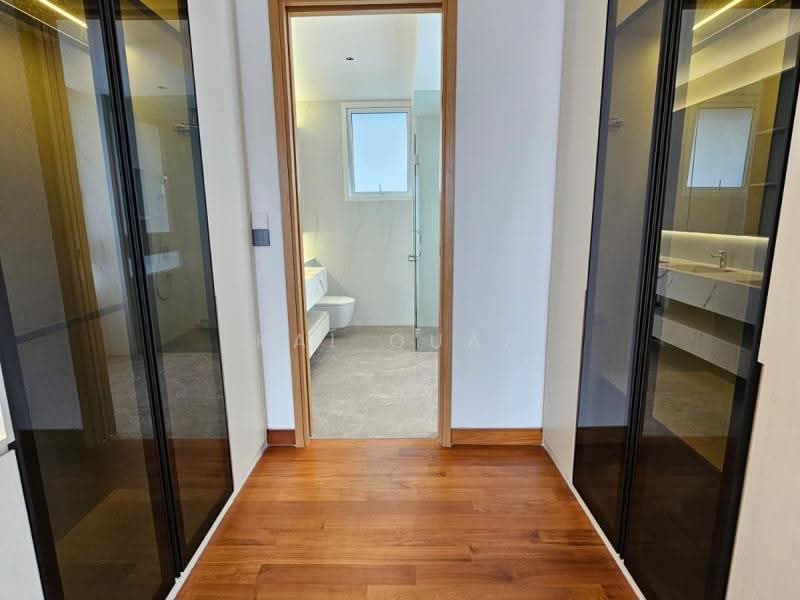 Freehold Corner Terrace in D15 - 1km to Tao Nan and 4 other good schools!!, Marine Parade / Telok Kurau / Jalan Baiduri / Frankel, East Coast / Marine Parade, 6 Bedrooms, 7,557 sqft, Corner Terrace For Sale, by Kai Quah, 500247597 - Bathroom - PropertyGuru.com.sg