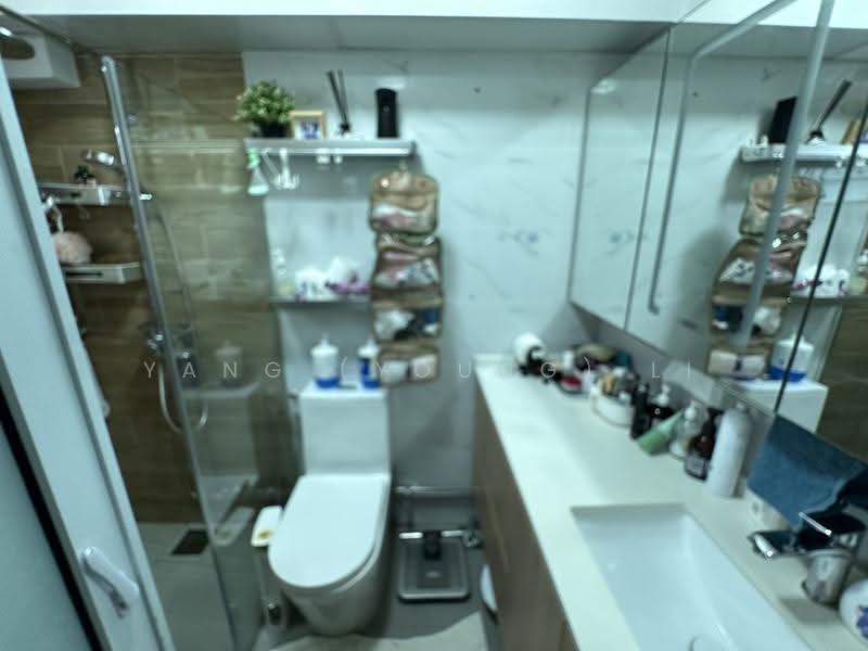 2A Boon Tiong Road, 2A Boon Tiong Road, Alexandra / Commonwealth, 3 Bedrooms, 969 sqft, HDB Flat For Rent, by Yang (Young) Li, 500247601 - Bathroom - PropertyGuru.com.sg