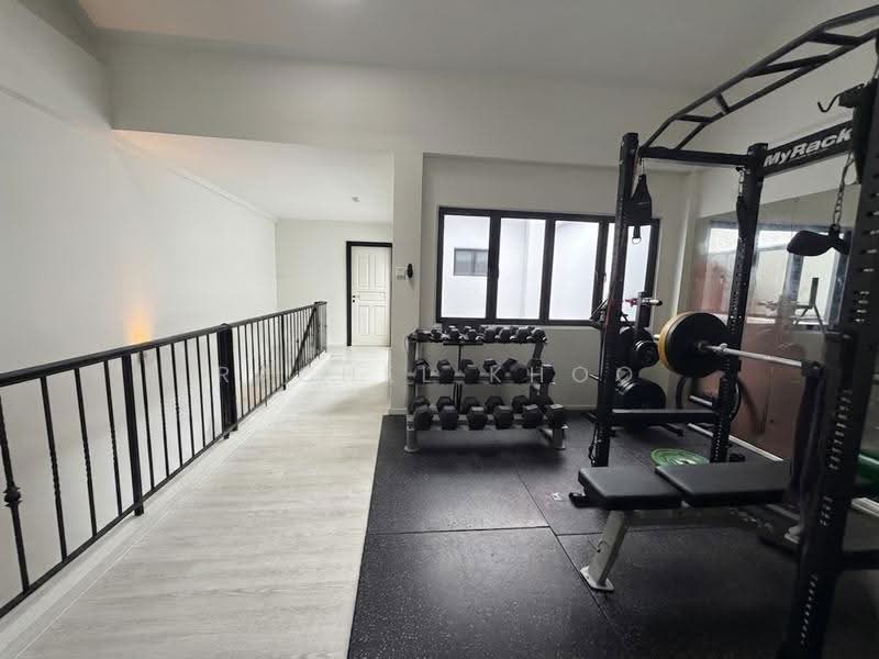 Jalan Rindu, Hougang / Punggol / Sengkang, 7 Bedrooms, 5,000 sqft, Terraced House For Sale, by Rachel Khoo, 500247603 - Gym - PropertyGuru.com.sg