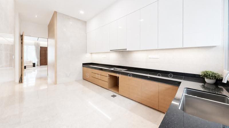 TOH CRESCENT SEMI-D, Changi Airport / Changi Village, 5 Bedrooms, 5,390 sqft, Semi-Detached House For Rent, by Lim Sheng Loo, 500247629 - Kitchen - PropertyGuru.com.sg