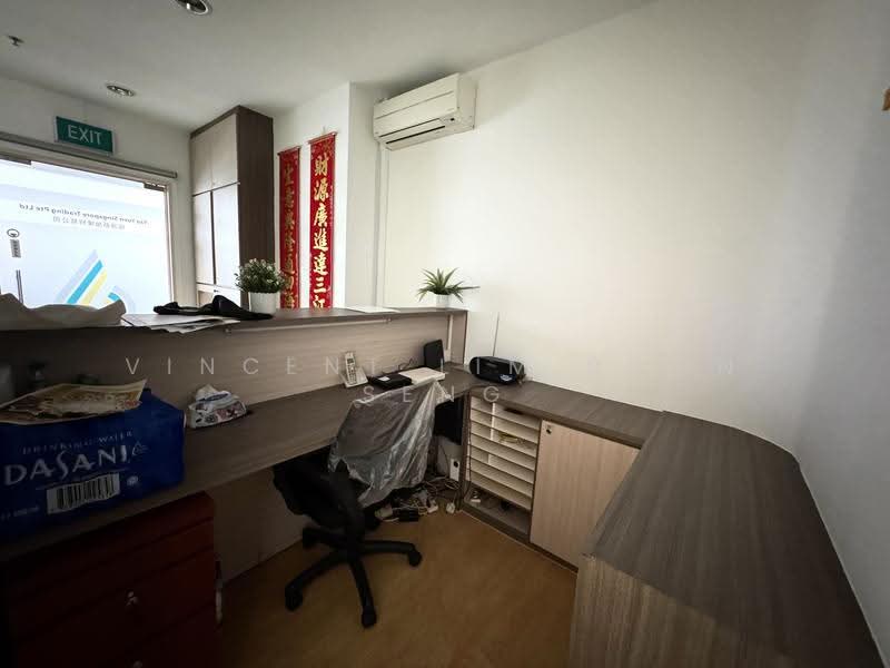 Wcega Tower, 21 Bukit Batok Crescent, Dairy Farm / Bukit Panjang / Choa Chu Kang, 969 sqft, Light Industrial (B1) For Sale, by Vincent Lim Boon Seng, 500247634 - Interior - CommercialGuru.com.sg