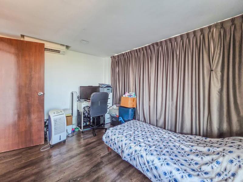 Residence 118, 118 Lorong L Telok Kurau, East Coast / Marine Parade, 6 Bedrooms, 2,799 sqft, Apartment For Sale, by Dominic Lim, 500247643 - Bedroom 2 (Partitioned) - PropertyGuru.com.sg