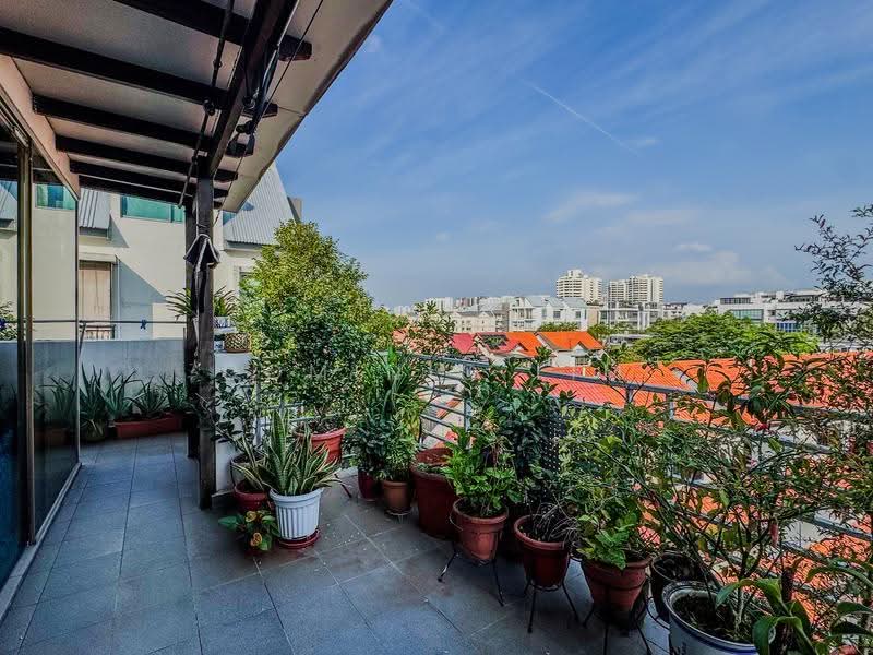 Residence 118, 118 Lorong L Telok Kurau, East Coast / Marine Parade, 6 Bedrooms, 2,799 sqft, Apartment For Sale, by Dominic Lim, 500247643 - Lower Balcony - PropertyGuru.com.sg