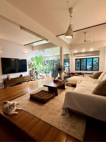 Zion Road, Tanglin / Holland / Bukit Timah, 3 Bedrooms, 1,035 sqft, Walk-up Apartment For Sale, by Lee Kiat Chin, 500247646 - PropertyGuru.com.sg