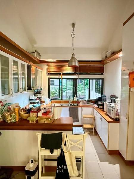 Zion Road, Tanglin / Holland / Bukit Timah, 3 Bedrooms, 1,035 sqft, Walk-up Apartment For Sale, by Lee Kiat Chin, 500247646 - PropertyGuru.com.sg