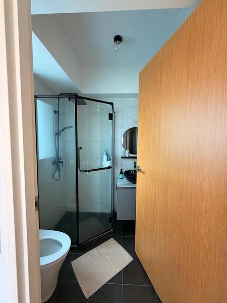 520C Tampines Central 8, 520C Tampines Central 8, Pasir Ris / Tampines, 2 Bedrooms, 667 sqft, HDB Flat For Sale, by Phyllis Chua, 500247657 - Bathroom - PropertyGuru.com.sg