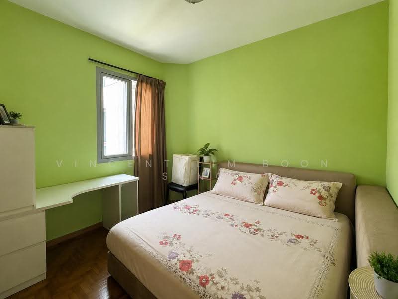 Hillview Regency, 26 Bukit Batok East Avenue 2, Dairy Farm / Bukit Panjang / Choa Chu Kang, 2 Bedrooms, 969 sqft, Condominium For Rent, by Vincent Lim Boon Seng, 500247659 - Bedroom - PropertyGuru.com.sg