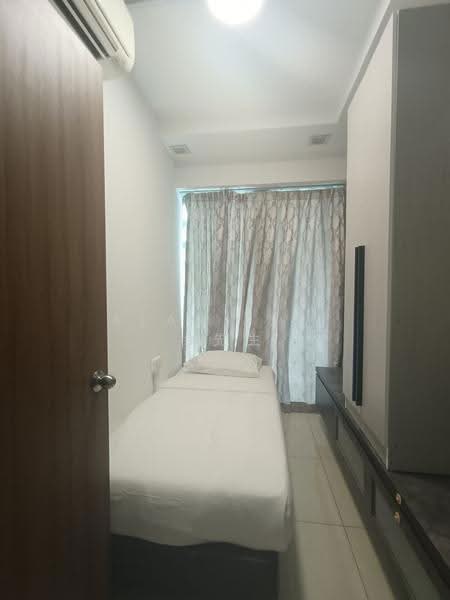 Optima @ Tanah Merah, 80 Tanah Merah Kechil Avenue, Bedok / Upper East Coast, Room Rental, 80 sqft, Apartment For Rent, by Alan Tsui 徐先生, 500247661 - Bedroom - PropertyGuru.com.sg