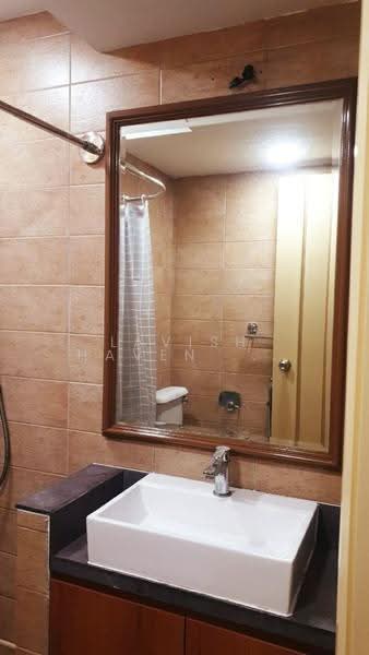 Regent Grove, 50 Choa Chu Kang North 7, Dairy Farm / Bukit Panjang / Choa Chu Kang, Room Rental, 130 sqft, Condominium For Rent, by Lavish Haven Pte. Ltd., 500247667 - Bathroom - PropertyGuru.com.sg
