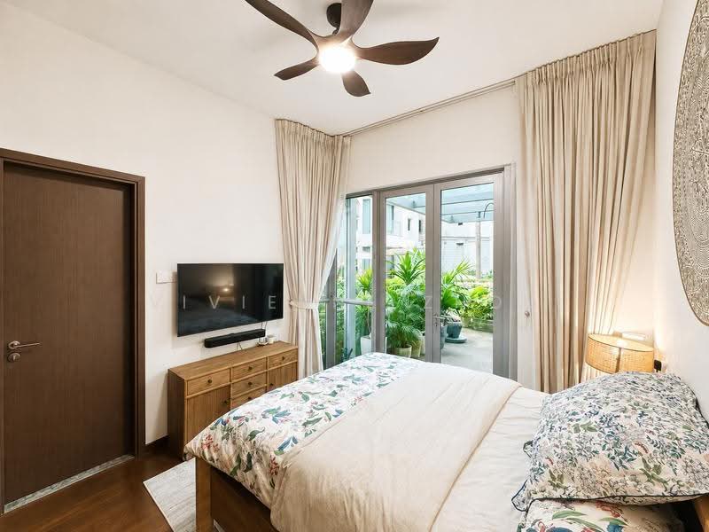 Caribbean at Keppel Bay, 32 Keppel Bay Drive, Harbourfront / Telok Blangah, 2 Bedrooms, 1,270 sqft, Condominium For Sale, by Vivienne Zhou, 500247670 - Master Bedroom - PropertyGuru.com.sg