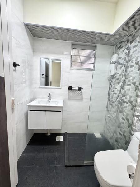 212B Punggol Walk, 212B Punggol Walk, Hougang / Punggol / Sengkang, 2 Bedrooms, 721 sqft, HDB Flat For Sale, by Carol Chen, 500247672 - PropertyGuru.com.sg