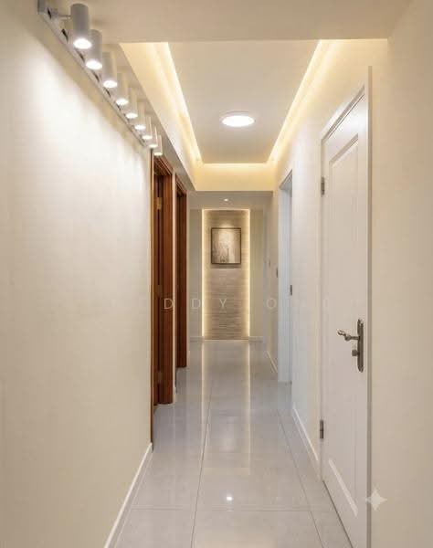 451B Bukit Batok West Avenue 6, 451B Bukit Batok West Avenue 6, Dairy Farm / Bukit Panjang / Choa Chu Kang, 3 Bedrooms, 1,216 sqft, HDB Flat For Sale, by Freddy Ong, 500247674 - Corridor - PropertyGuru.com.sg
