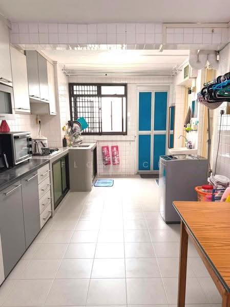 85C Lorong 4 Toa Payoh, 85C Lorong 4 Toa Payoh, Balestier / Toa Payoh, 2 Bedrooms, 732 sqft, HDB Flat For Rent, by Florence Lim, 500247677 - Kitchen - PropertyGuru.com.sg