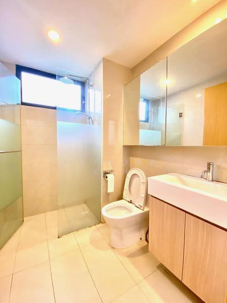 Hillion Residences, Jelebu Road, Dairy Farm / Bukit Panjang / Choa Chu Kang, 2 Bedrooms, 710 sqft, Apartment For Sale, by Raymond Koh, 500247681 - Bathroom - PropertyGuru.com.sg