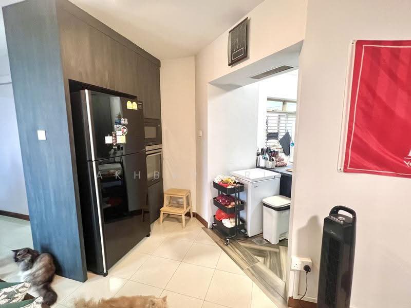 134 Edgedale Plains, 134 Edgedale Plains, Hougang / Punggol / Sengkang, 3 Bedrooms, 1,194 sqft, HDB Flat For Sale, by Akhbar Ariff, 500247682 - Kitchen - PropertyGuru.com.sg